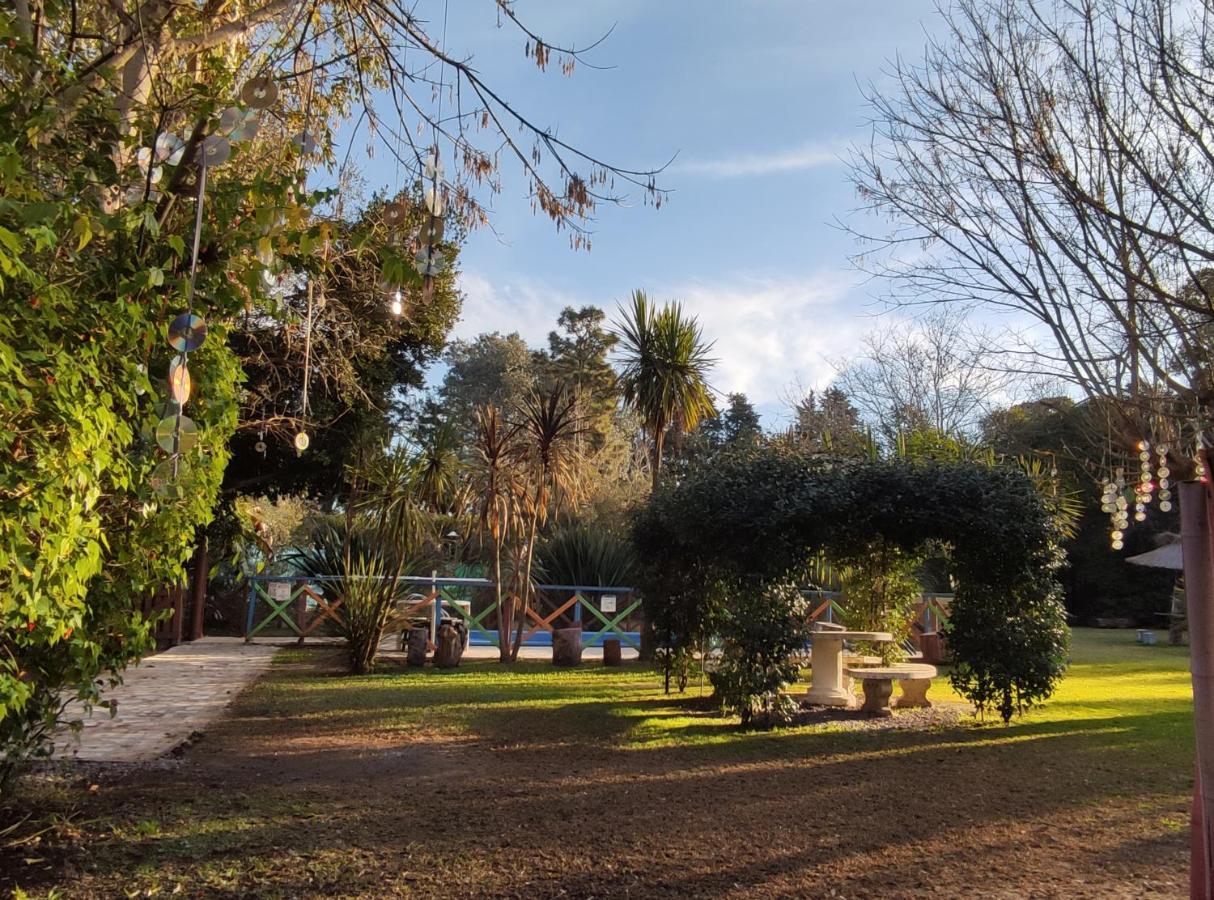 Studios La Bella Vida En Escobar Belén de Escobar المظهر الخارجي الصورة