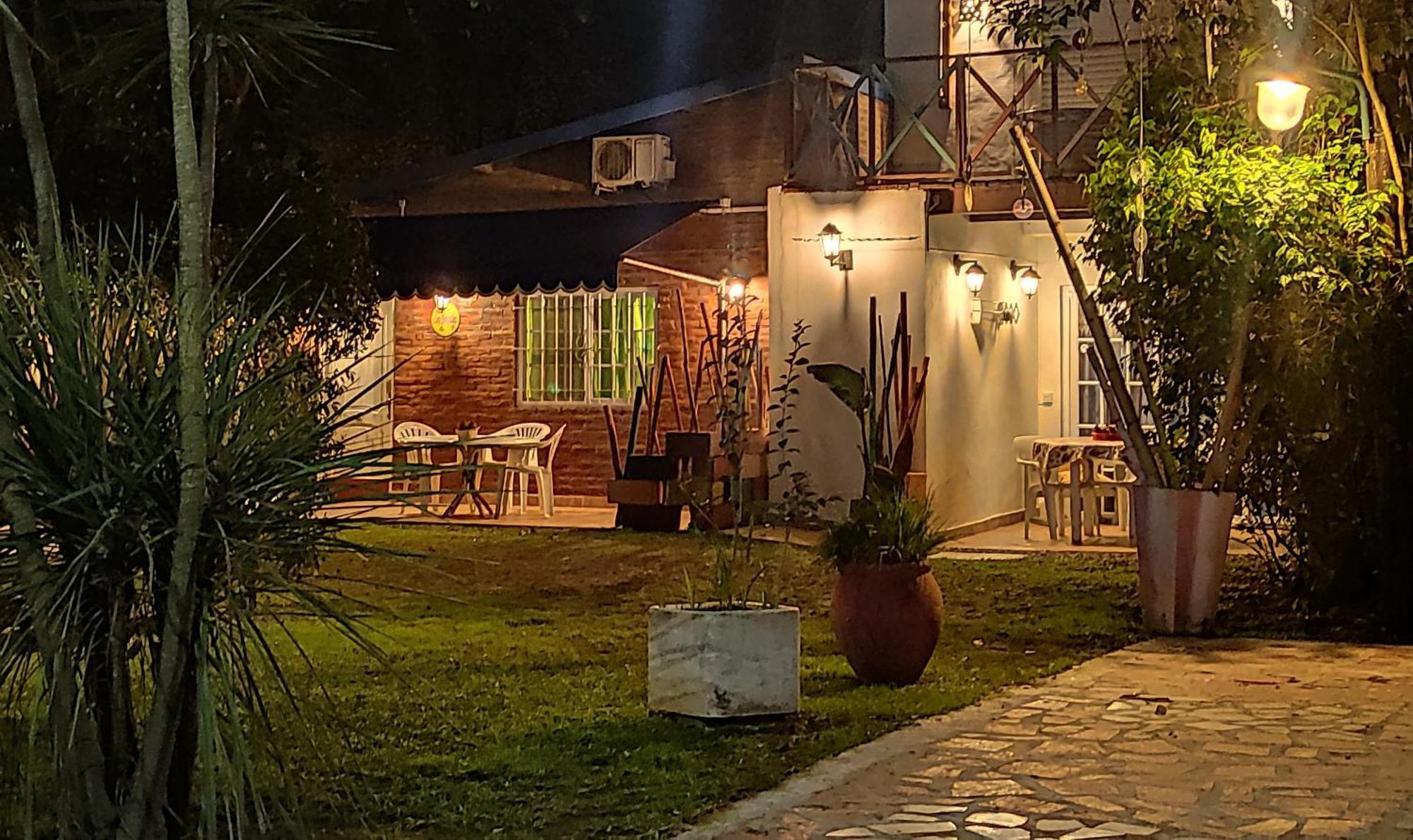 Studios La Bella Vida En Escobar Belén de Escobar المظهر الخارجي الصورة